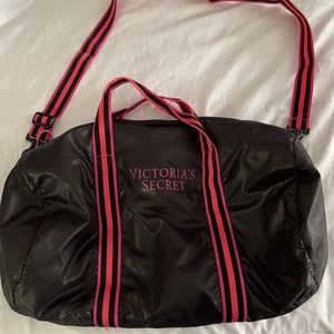 Victoria’s Secret gym bag
